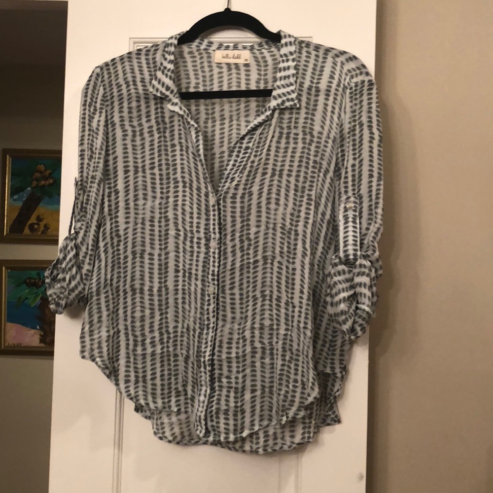 Green spring/summer leafy shirt WORN ONCE